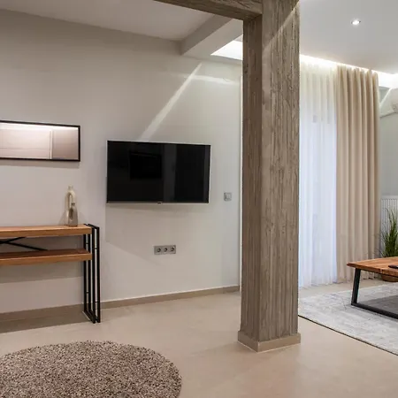 T75 Center Apartament *