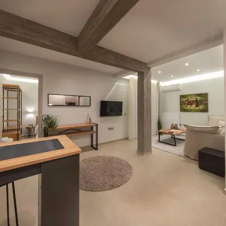 Apartment T75 Center *